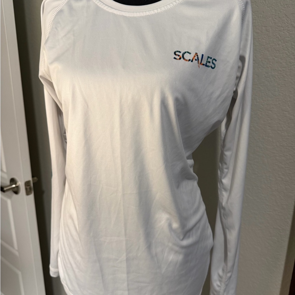 SCALES Women’s White Long Sleeve Performance Top Size Large